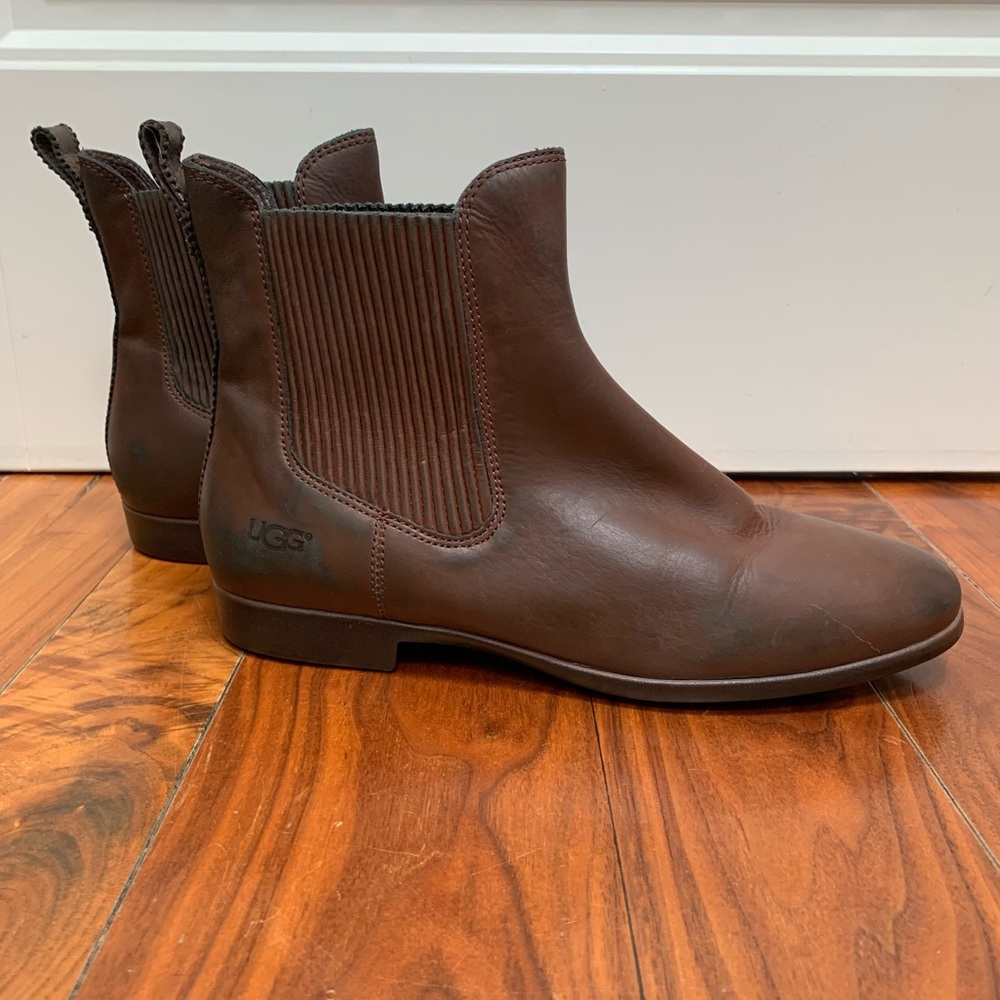 UGG Jo Chelsea Brown Distressed Leather Boots